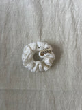 Coletero Scrunchie Blanco