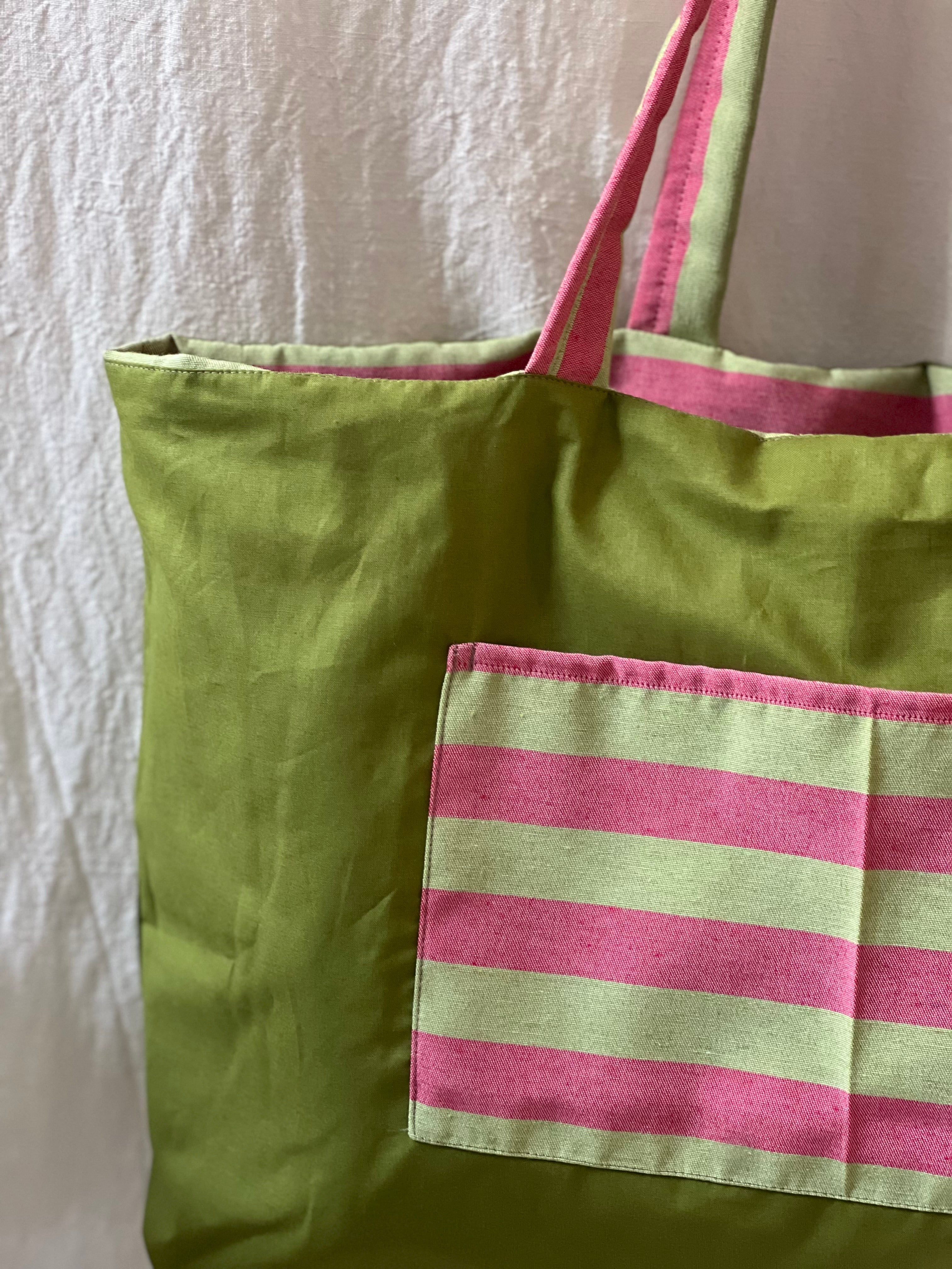 Bolsa de Tela Rayas Fucsia y Verde Reversible Hecha a Mano – Studio Grelo