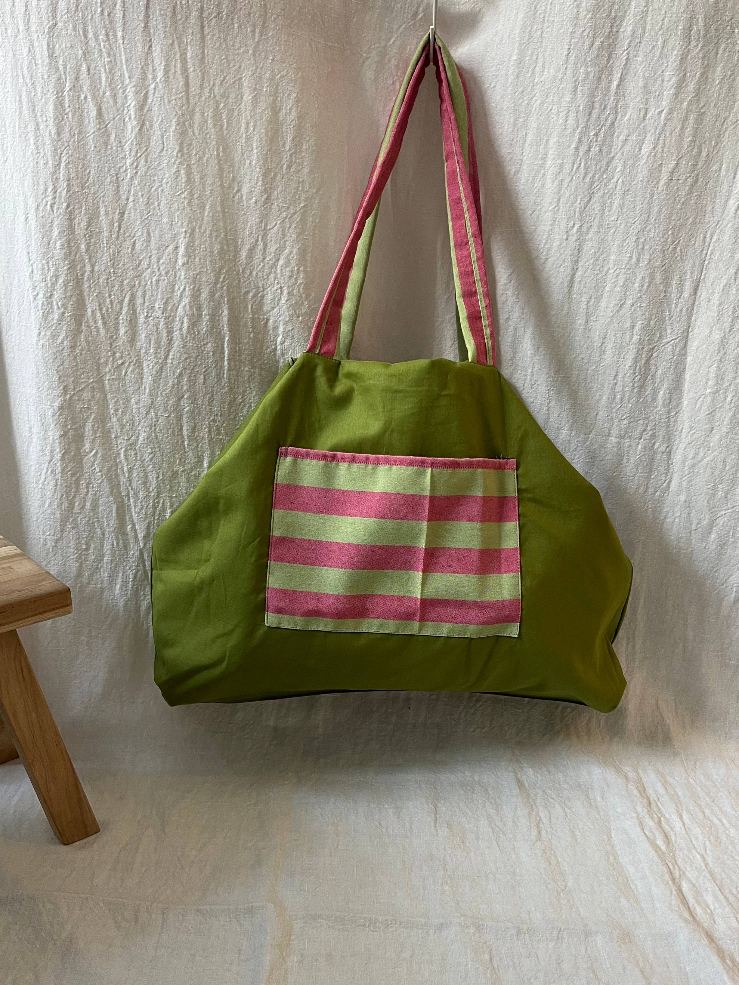 Bolsa de Tela Rayas Fucsia y Verde Reversible Hecha a Mano – Studio Grelo