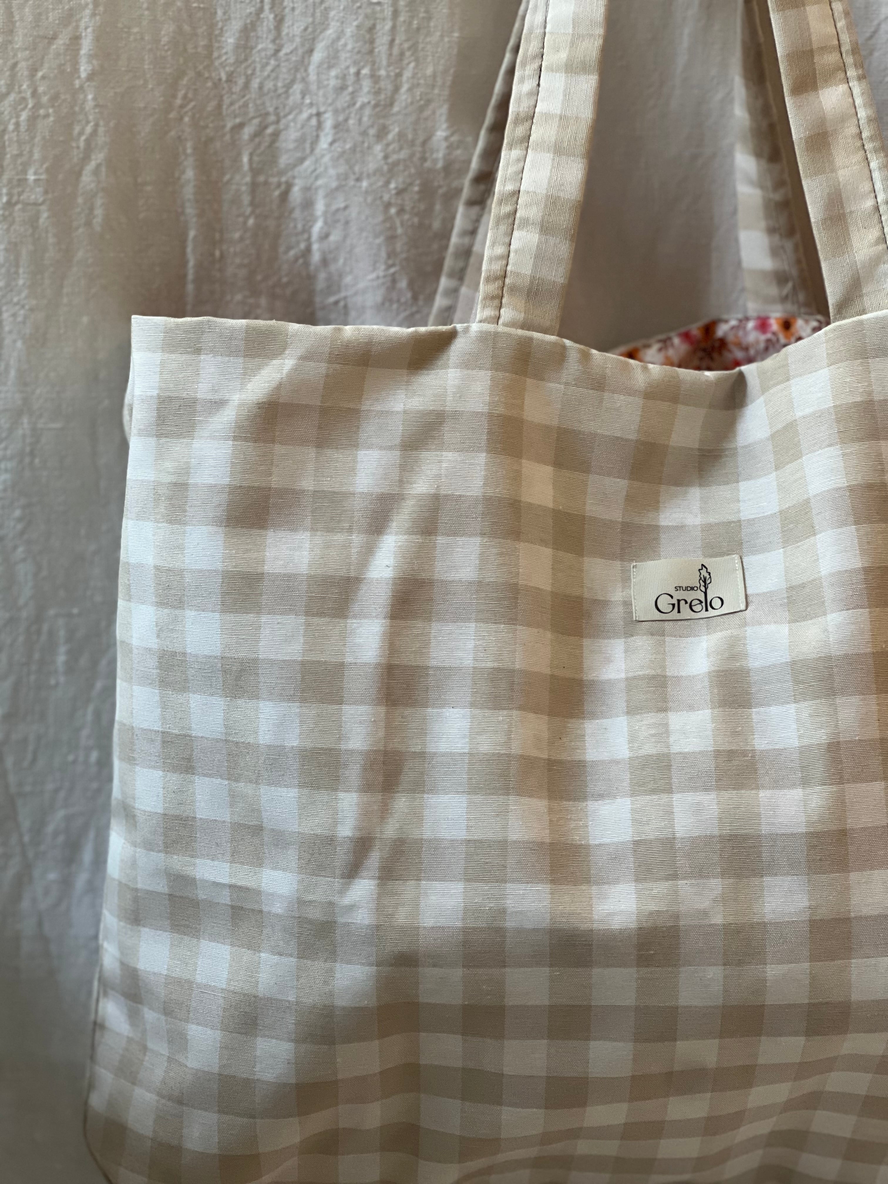 Bolsa de Tela Vichy Beige Reversible Hecha a Mano – Studio Grelo